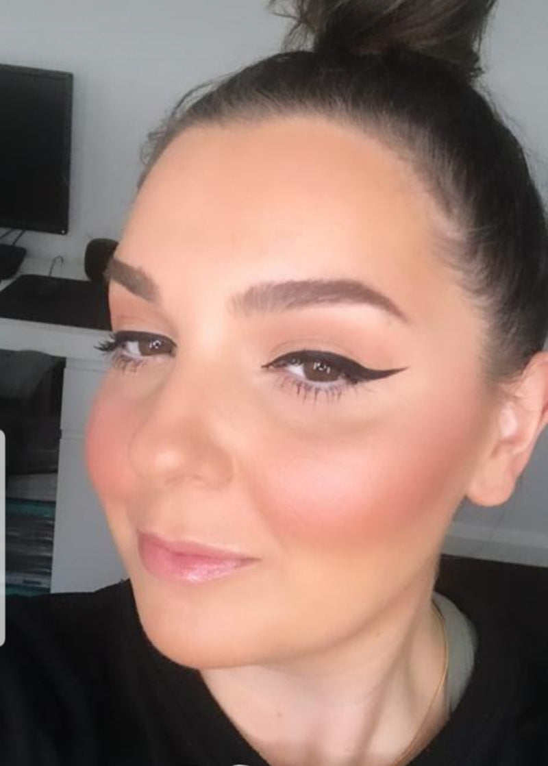 Mineral Pressed Powder: PEACH PUNCH BLUSH